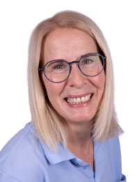 BD8A0324-Portrait-Claudia Beck_1000px