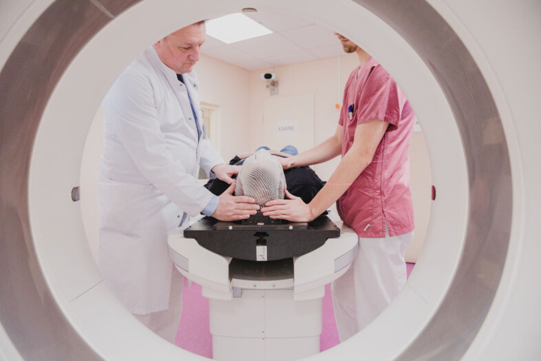 Praxis Strahlentherapie Arzt Patient Mitarbeiter
